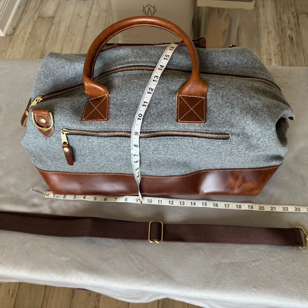 Heritage Gear Tennessee Volunteers Weekender Duffle Bag